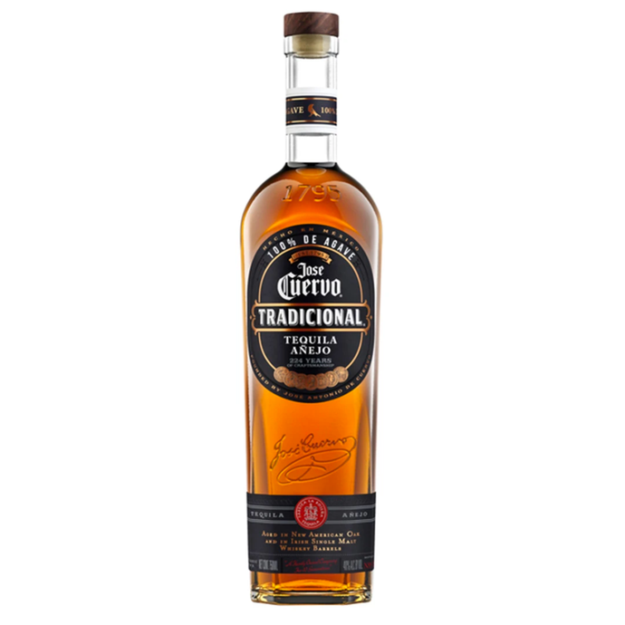 Jose Cuervo Tradicional Añejo