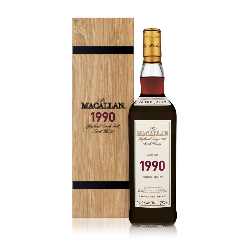 Load image into Gallery viewer, The Macallan 1990 Fine &amp; Rare 30 Year Old
